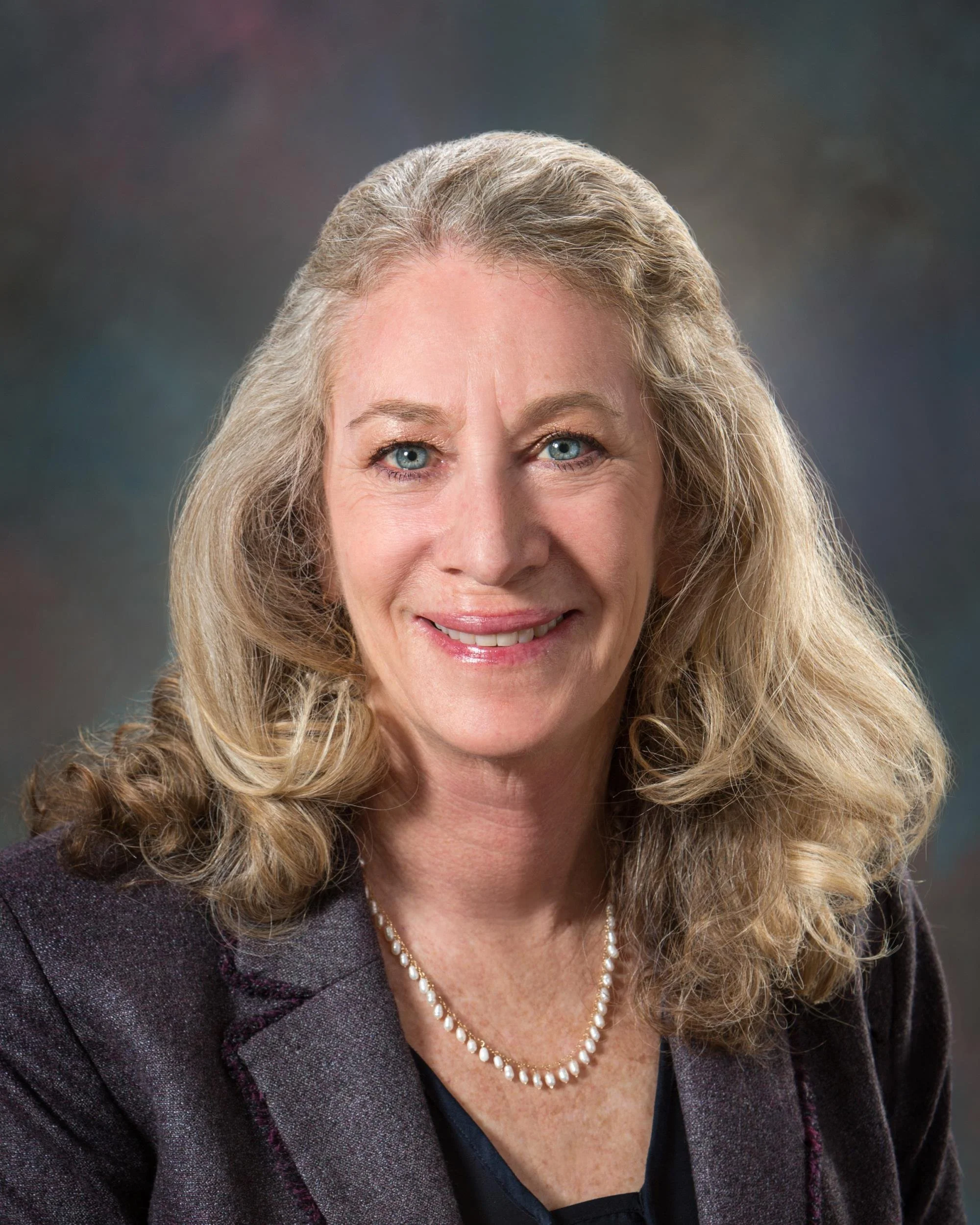 Photo of Agoura Hills Councimember and former Mayor Illece Buckley Weber