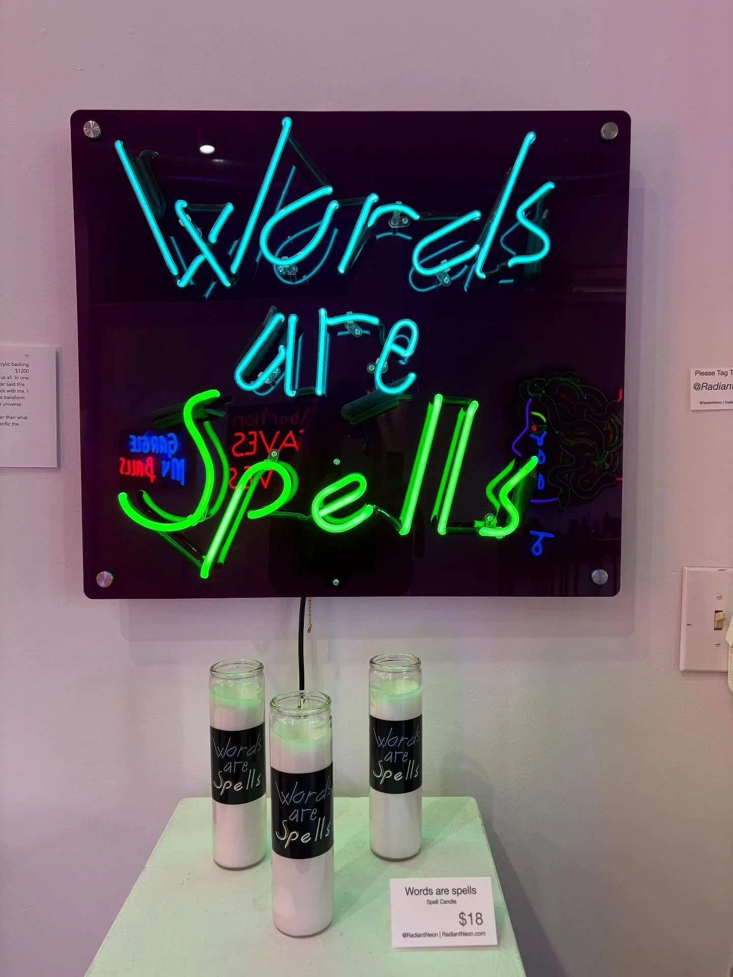 The Maiden Crone is open till 6 today! Come visit! #neon #neonart #glass #belltowngallery #artgallery #seattlegallery #artexhibtion