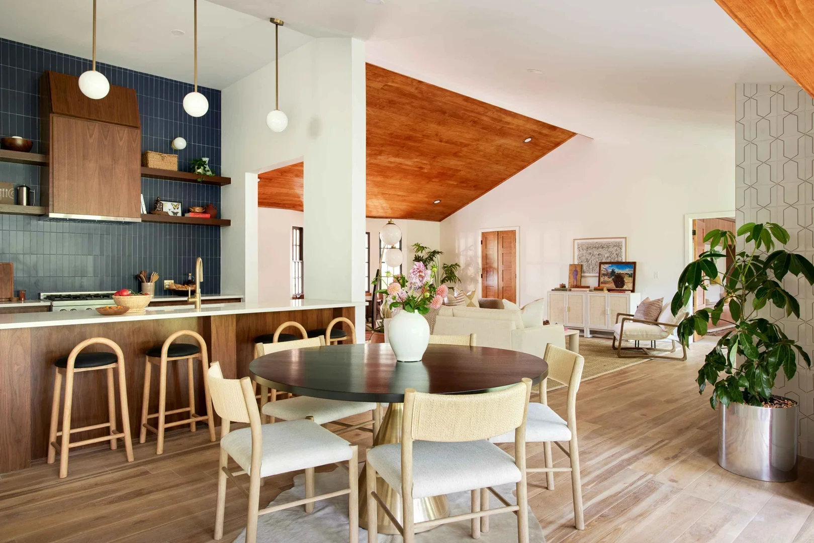 The Ultimate Guide to Building a Home That Outlasts a Trend