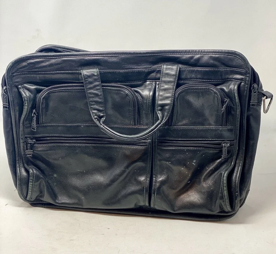Tumi Black Leather Expandable Organizer Laptop Briefcase