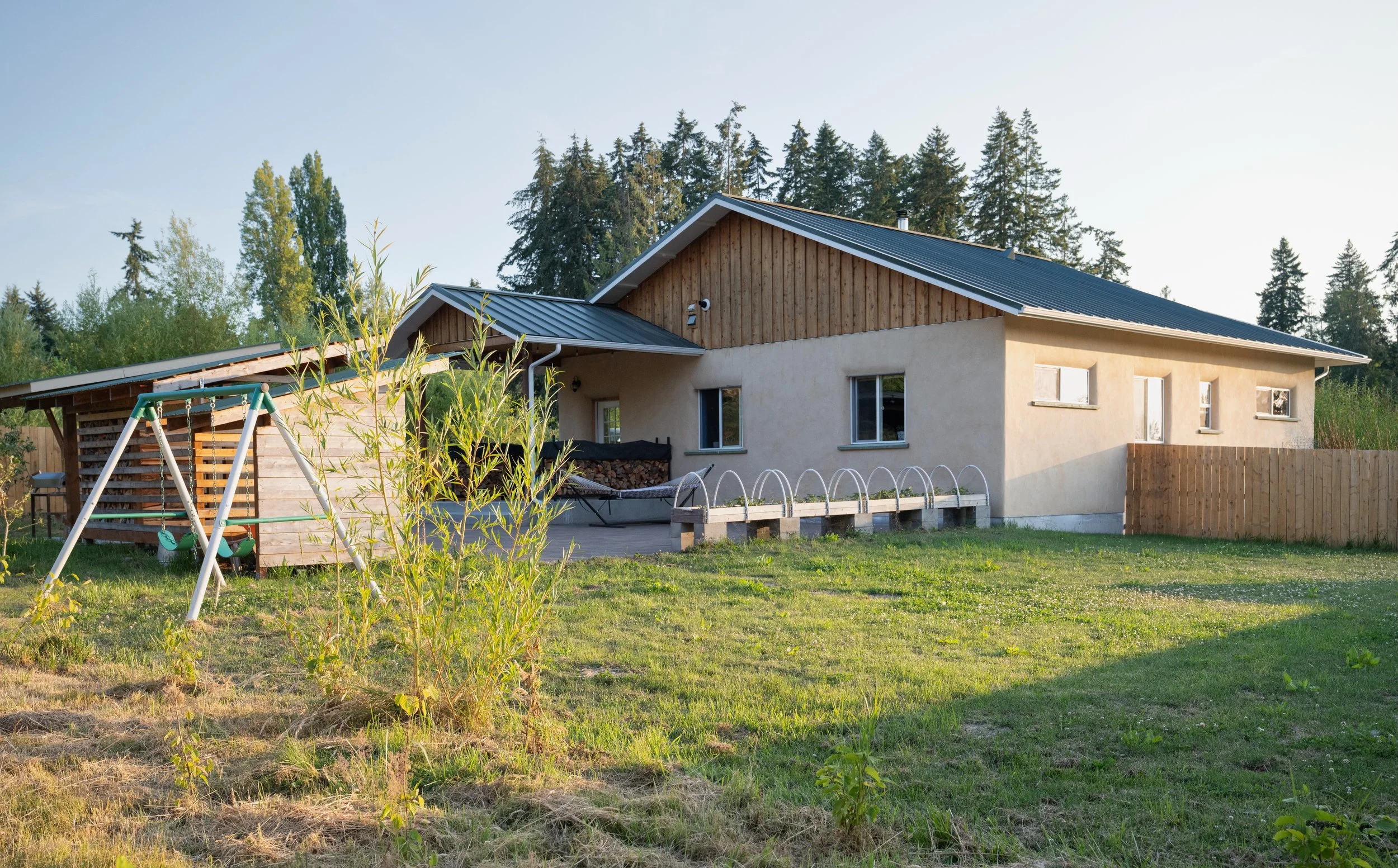be-easy-farm-straw-bale-home-backyard-sequim-wa.jpg