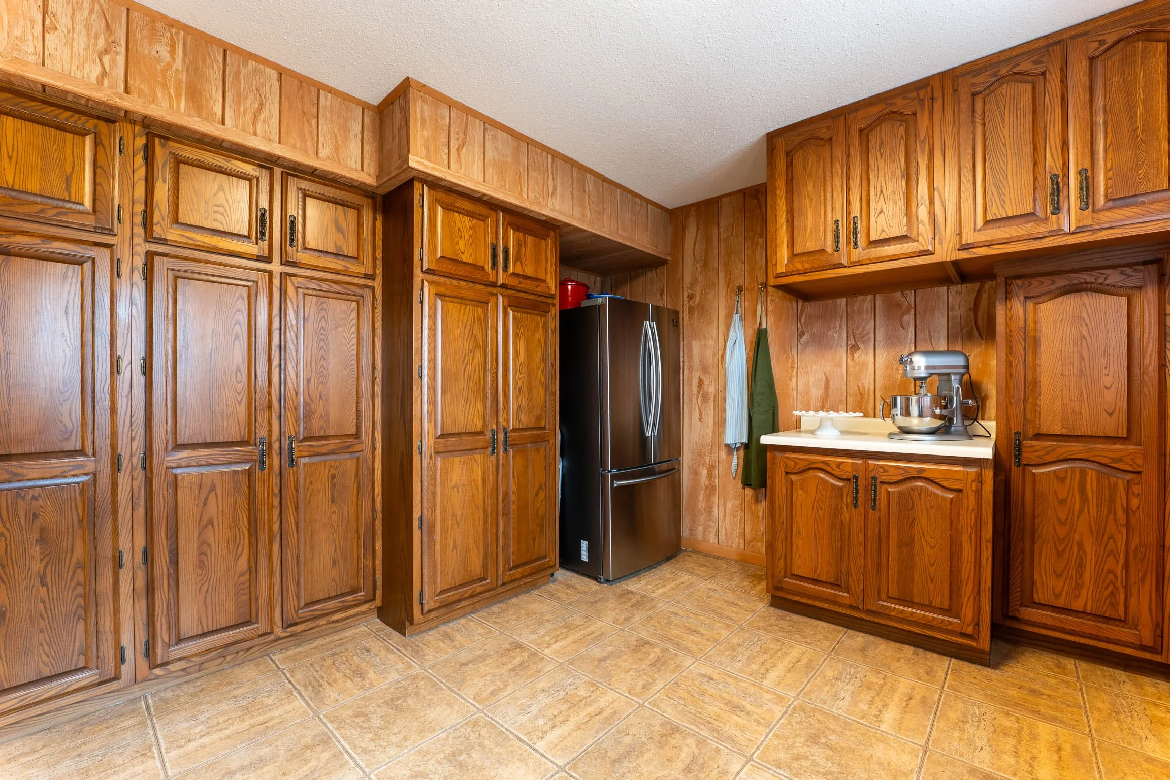3860 Amber Lane (MLS)-54.jpg