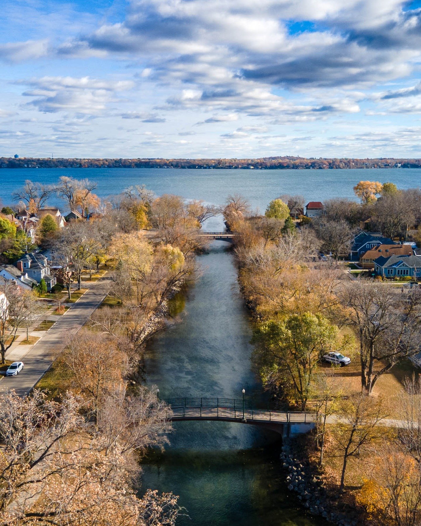 #Sold: Riverside House 🎣

Built in 1910 as one of the first homes on the street, Riverside House has spent 115 years growing alongside the Yahara River and the eastside Madison neighborhood that formed around it.

Life here has always been shared. F