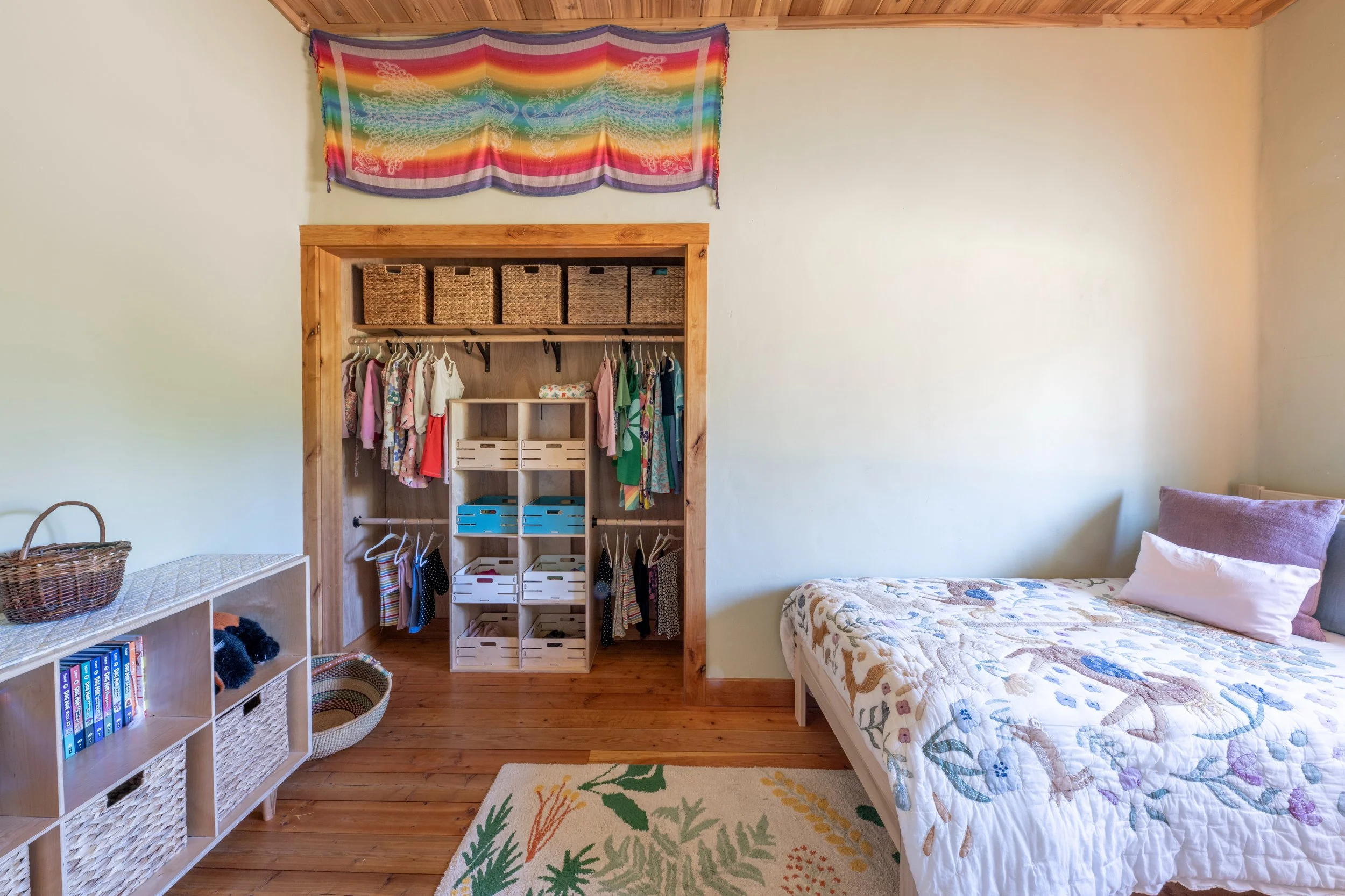 be-easy-farm-secondary-bedroom-closet-storage-sequim-wa.jpg