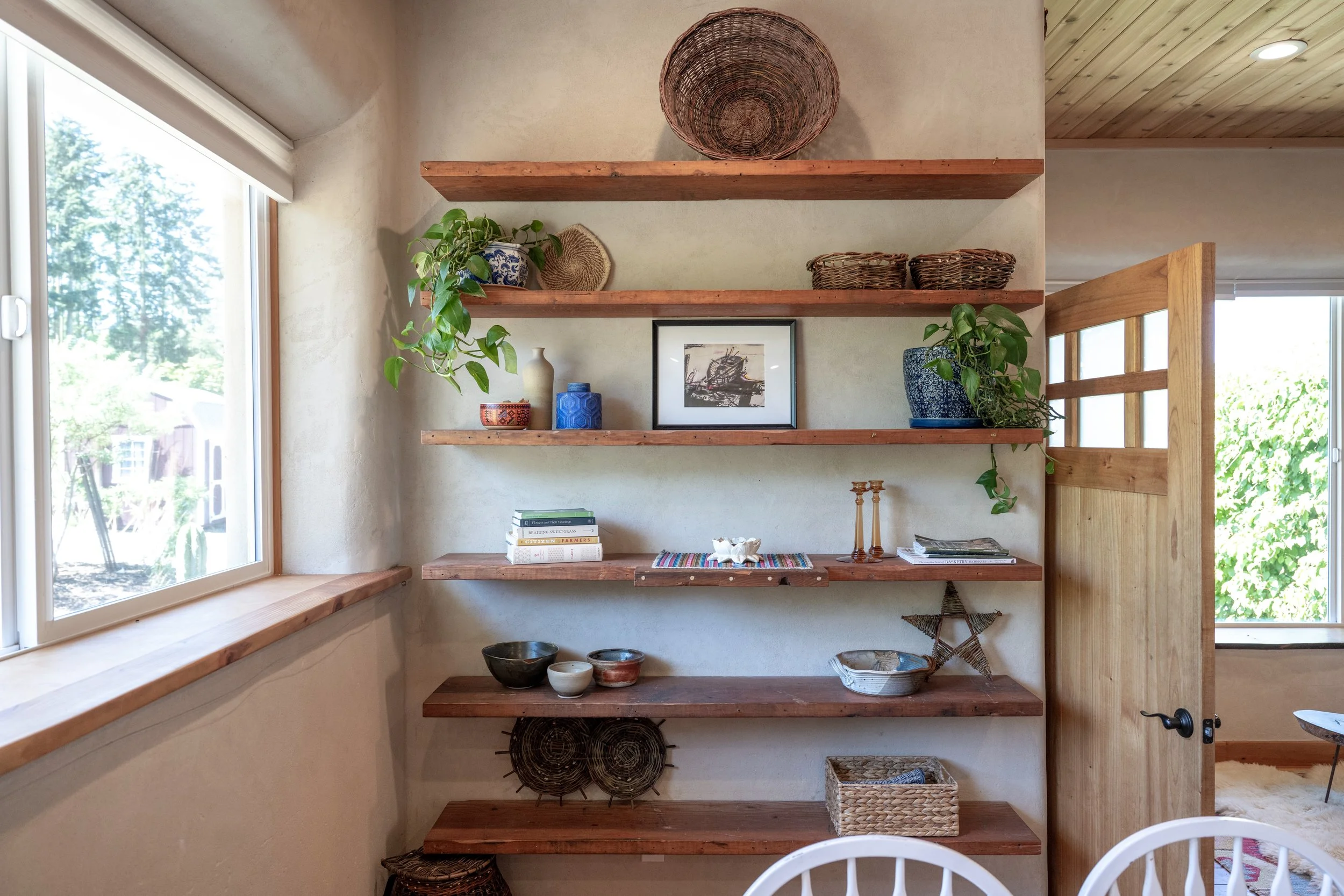 be-easy-farm-handcrafted-shelving-willow-baskets-dining-room-sequim-wa.jpg