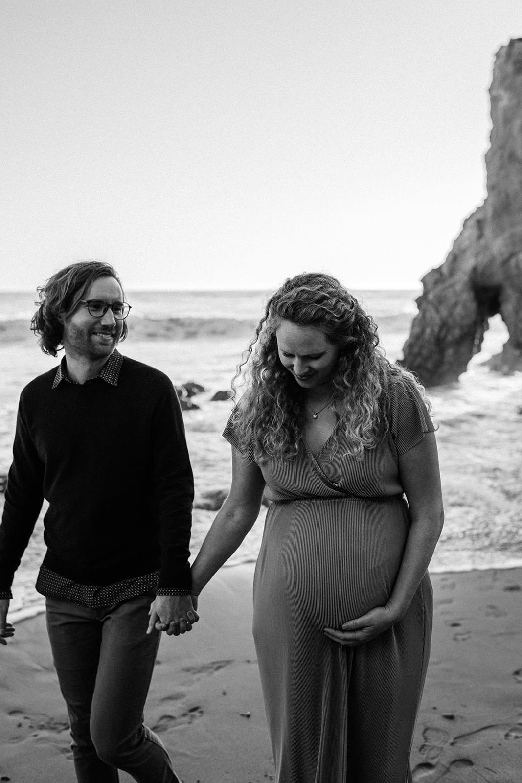 Malibu-Materity-Session-Summit-and-Sur-Photography-19_websize.jpg