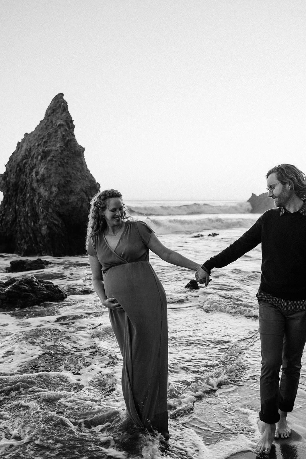 Malibu-Materity-Session-Summit-and-Sur-Photography-141_websize.jpg