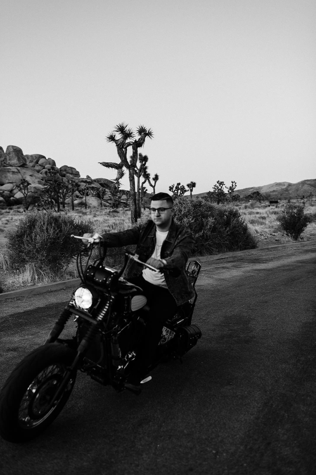 Joshua-Tree-Engagement-Session-Motorcycle-5_websize.jpg