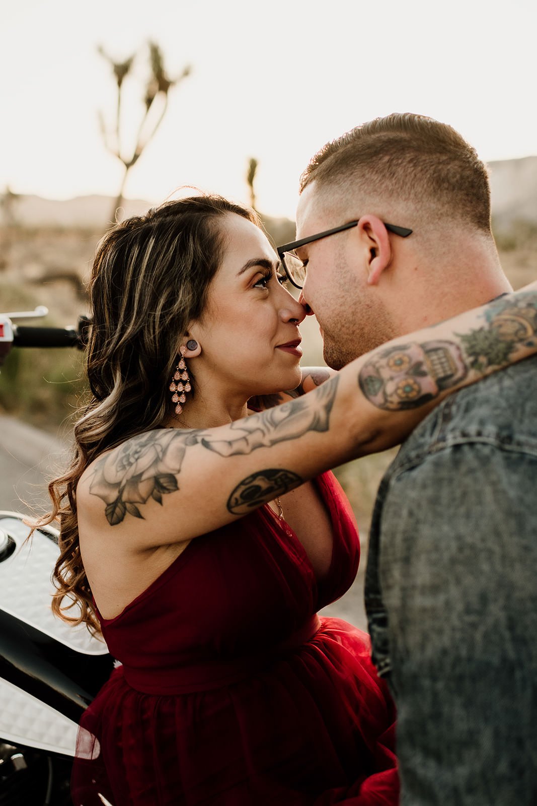 Joshua-Tree-Engagement-Session-Motorcycle-60_websize.jpg