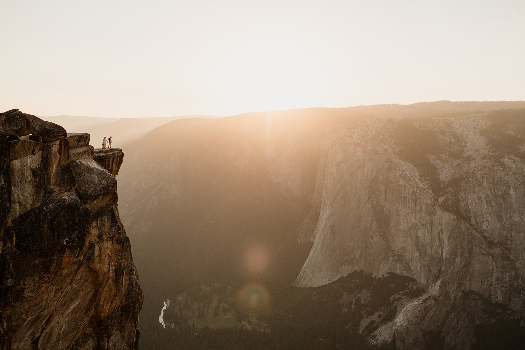 Yosemite-Adventure-Elopement-Photographer-SummitandSurPhotography-60.jpg