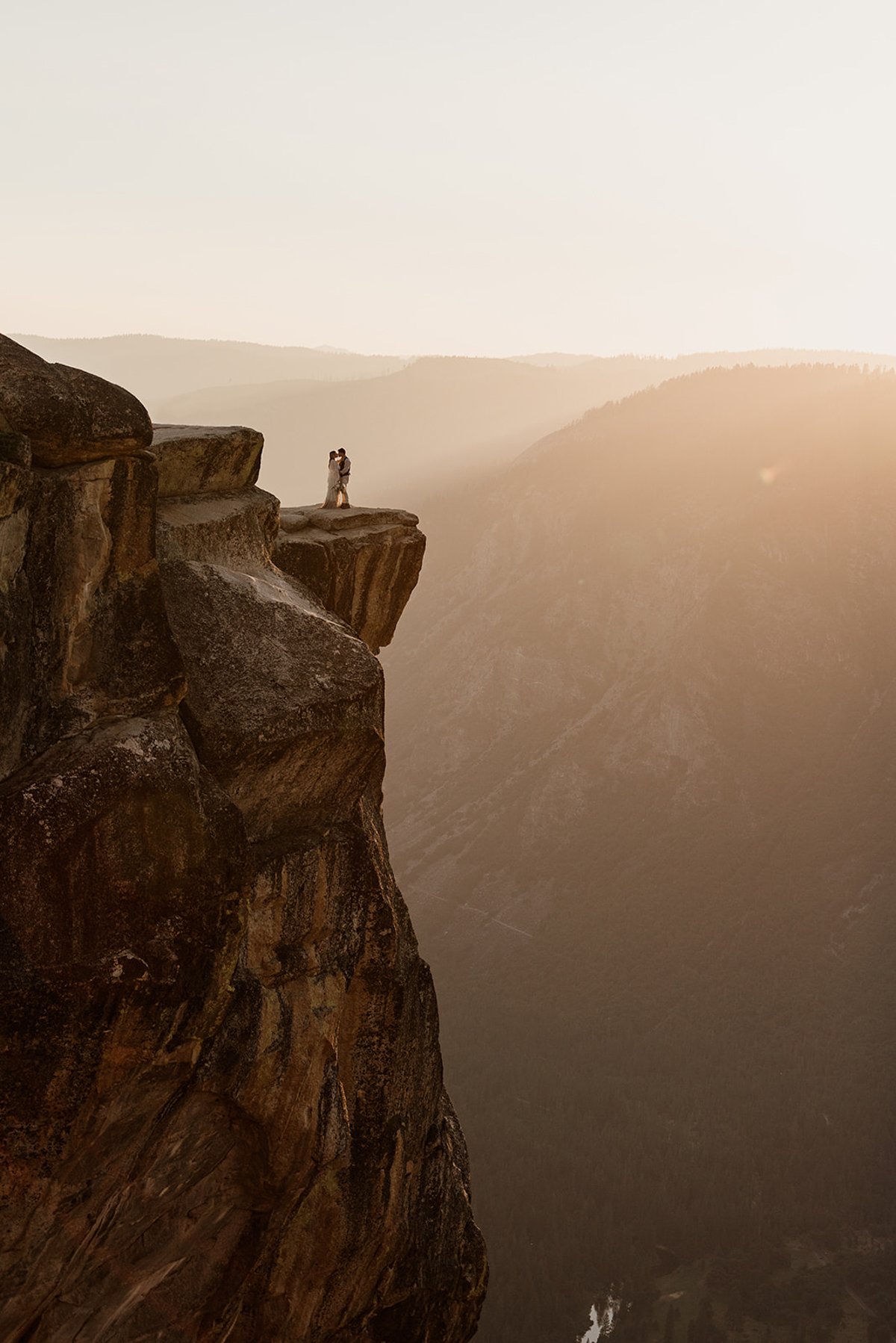 Yosemite-Adventure-Elopement-Photographer-SummitandSurPhotography-85.jpg