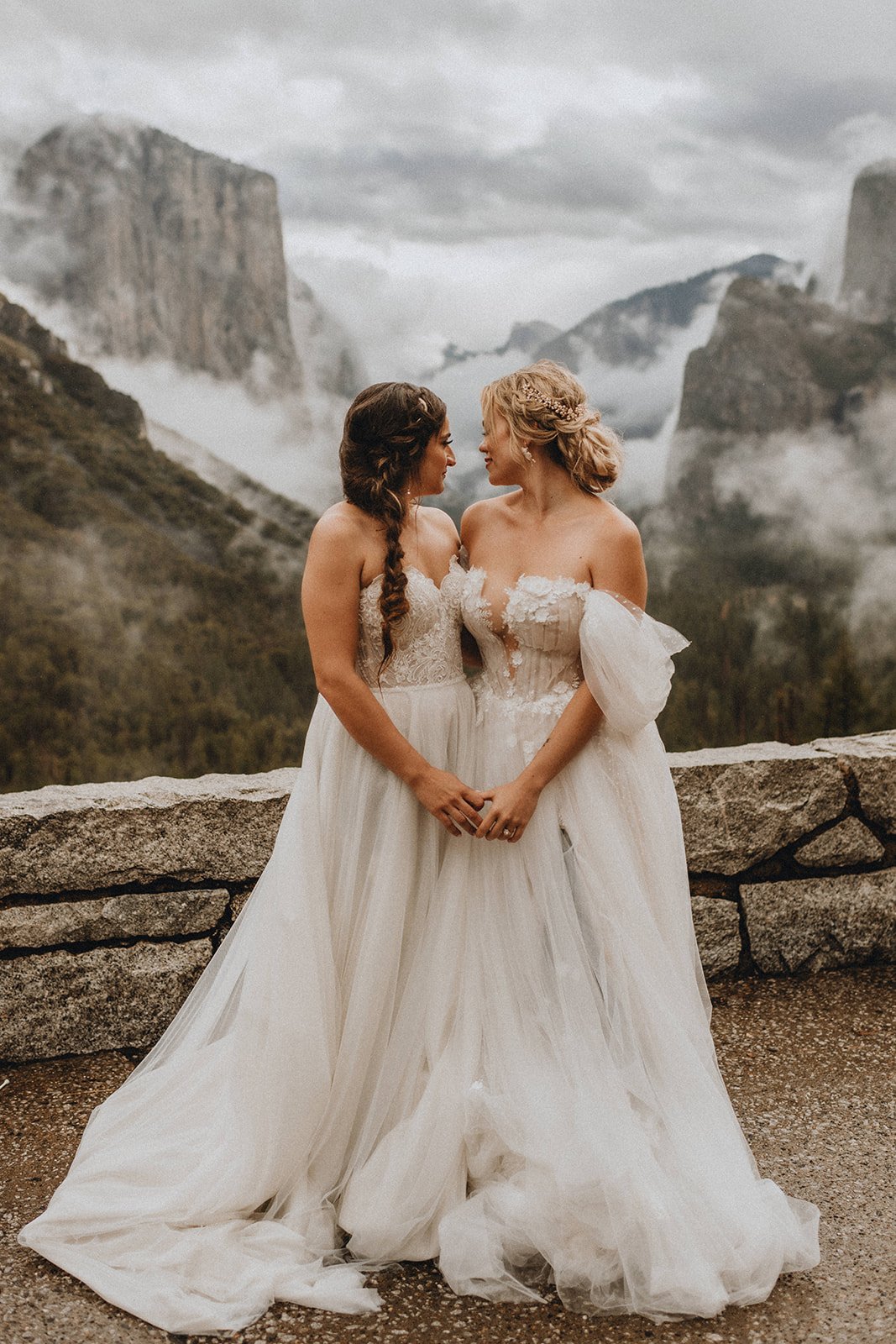 LGBTQ-Yosemite-Elopement-Photographer-SummitandSurPhotography59.jpg