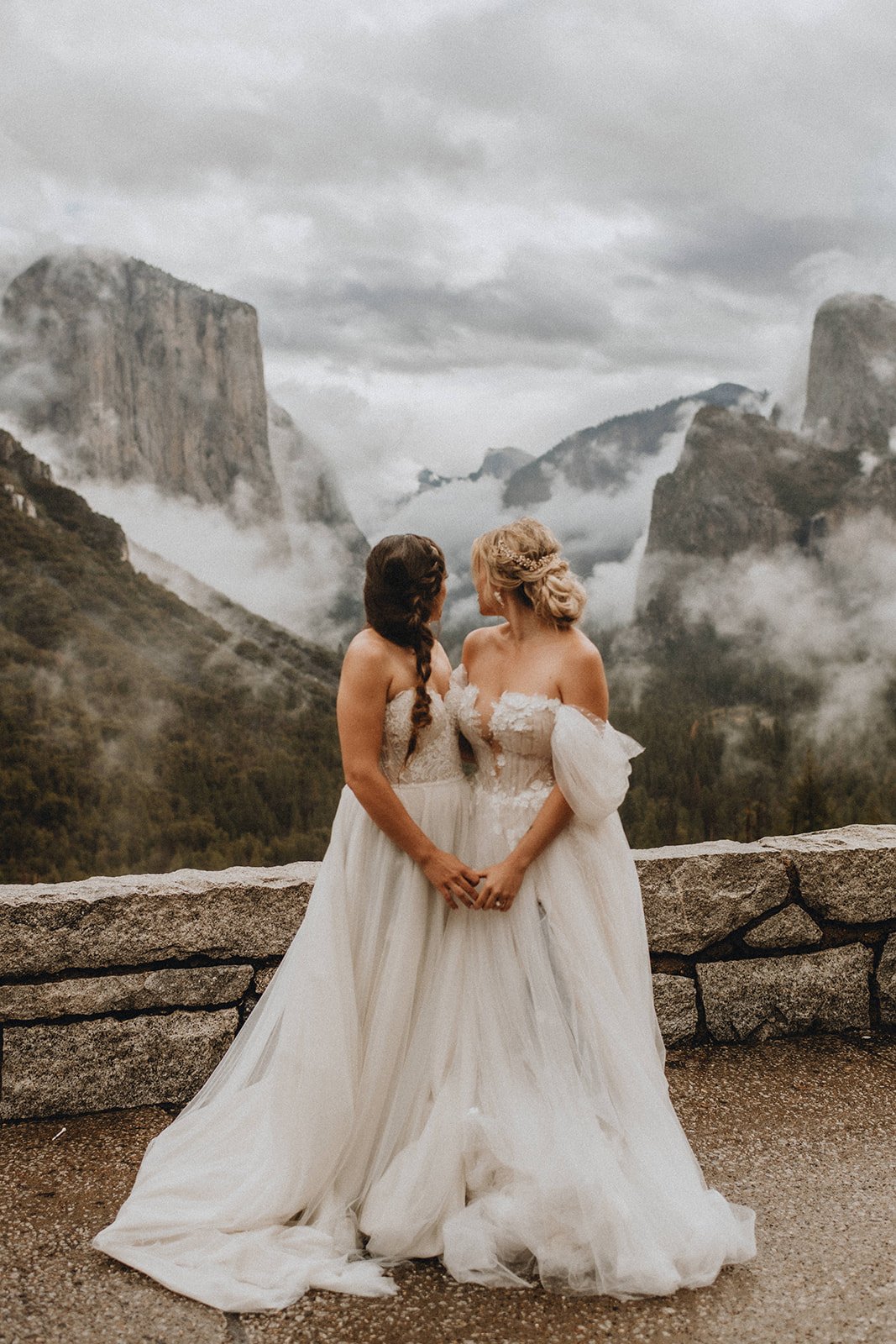 LGBTQ-Yosemite-Elopement-Photographer-SummitandSurPhotography60.jpg