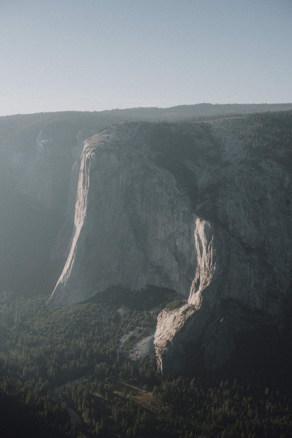 Taft-Point-Elopement-Yosemite-SummitandSurPhotography-14.jpg