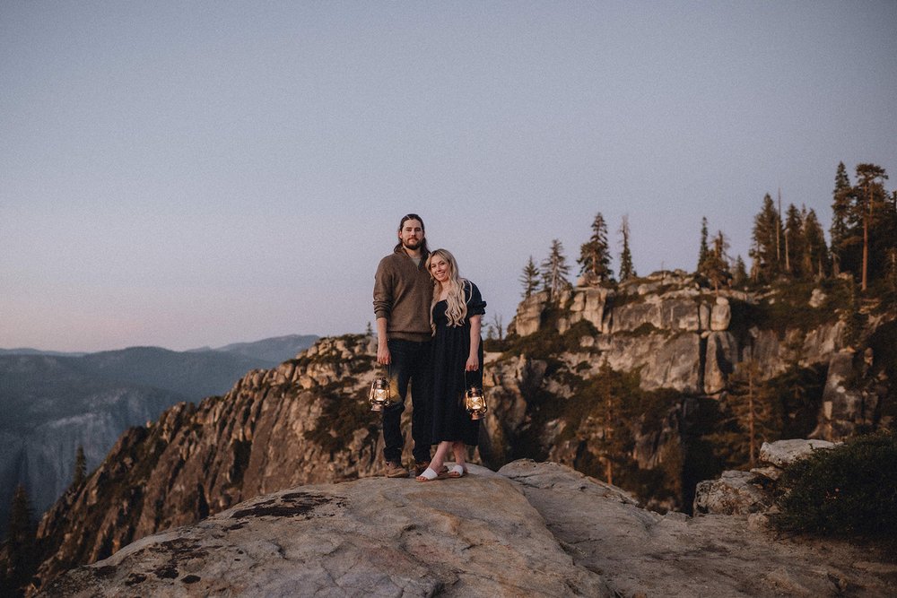 Taft-Point-Elopement-Yosemite-SummitandSurPhotography-48.jpg