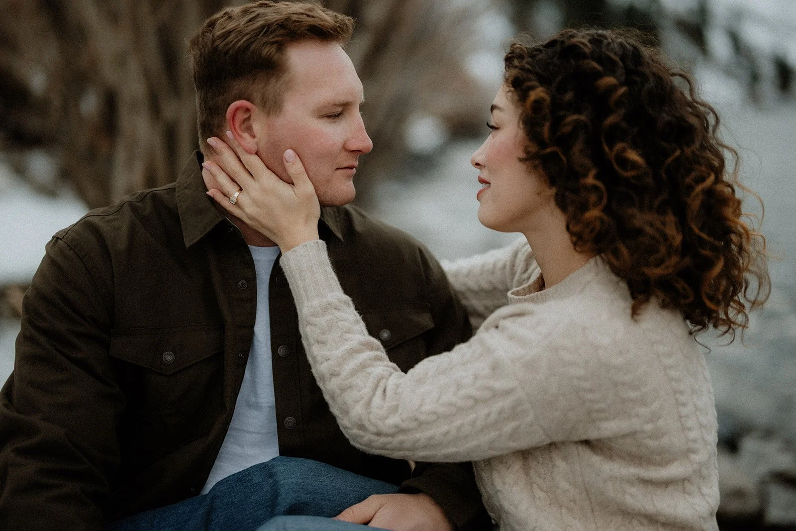Winter-Engagement-Session-Convict-Lake-SummitandSurPhotography11.jpg