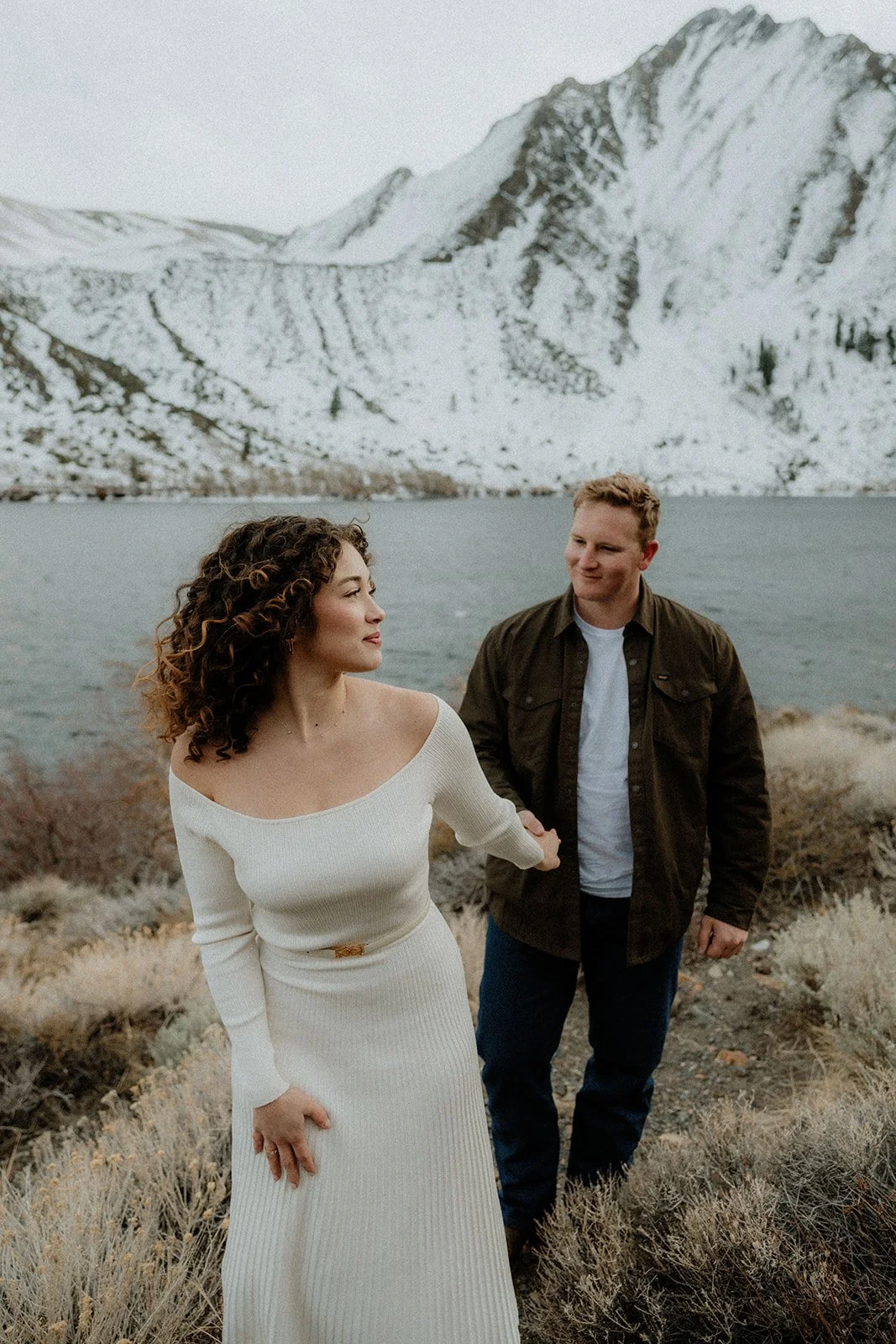 Winter-Engagement-Session-Convict-Lake-SummitandSurPhotography30.jpg