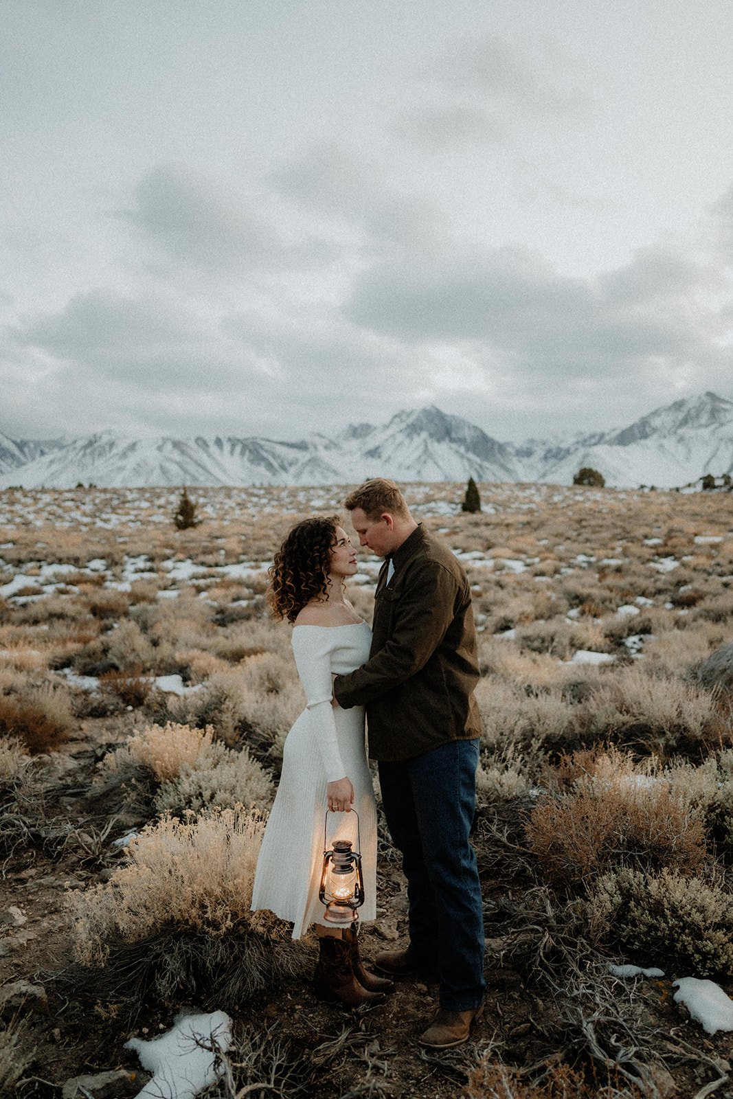 Winter-Engagement-Session-Convict-Lake-SummitandSurPhotography59.jpg