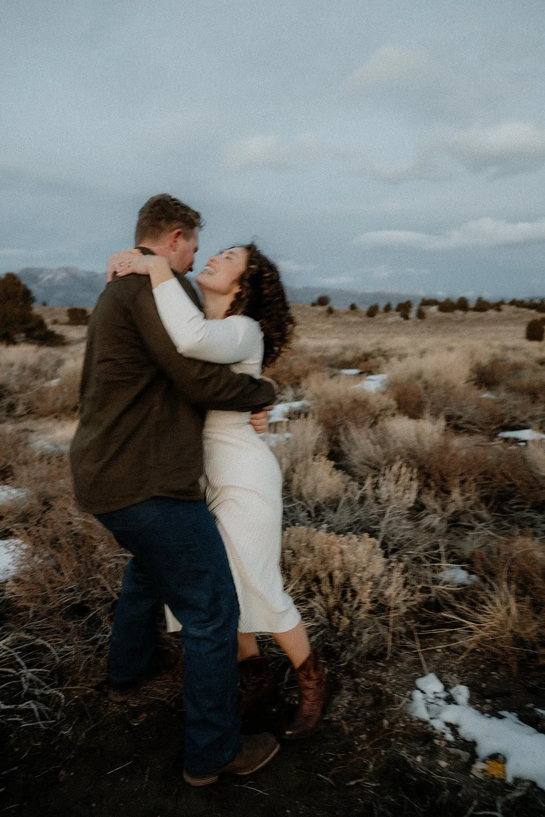 Winter-Engagement-Session-Convict-Lake-SummitandSurPhotography64.jpg