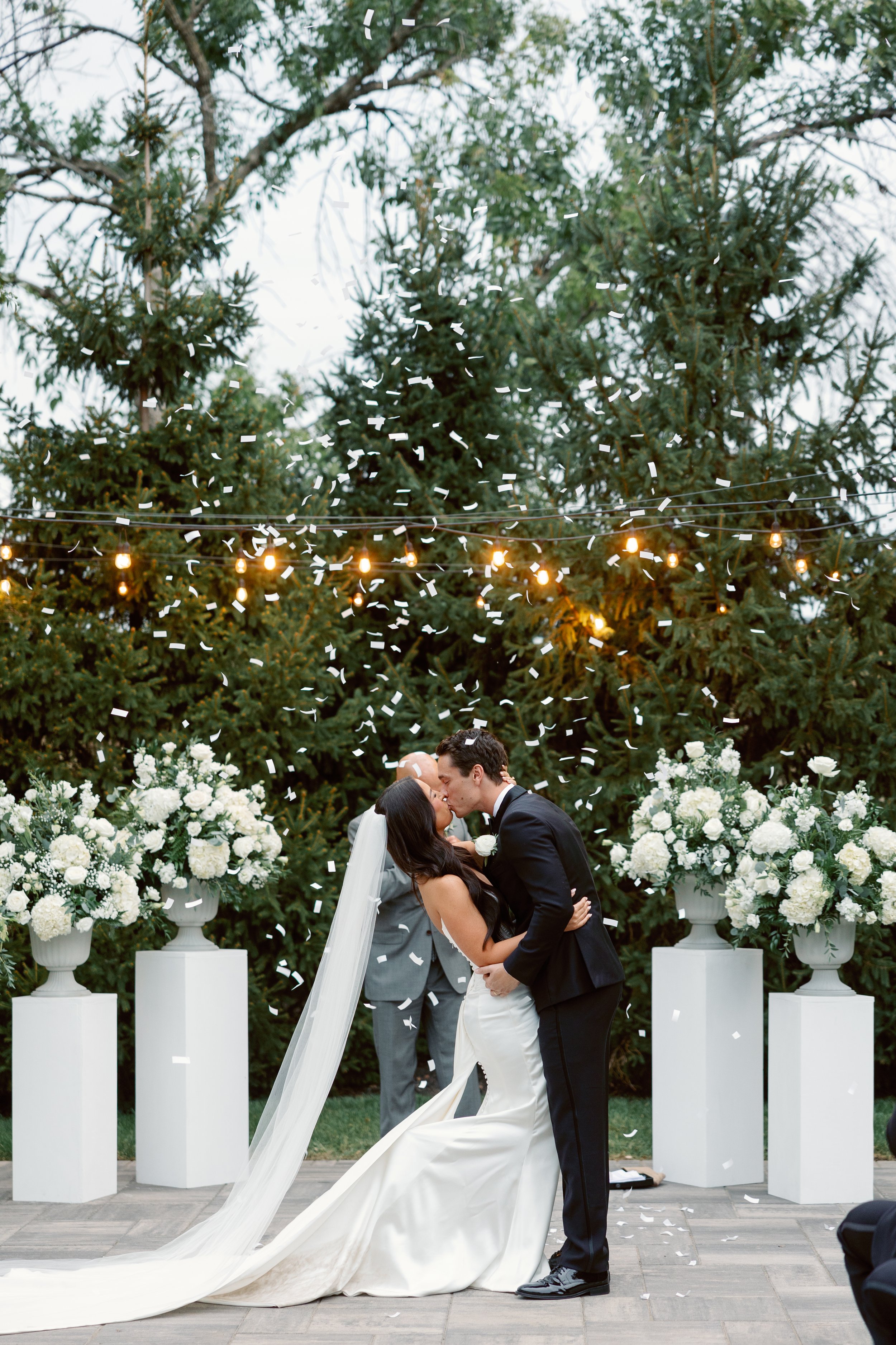 JACLYN & KEVINS PREVIEWS-68.jpg