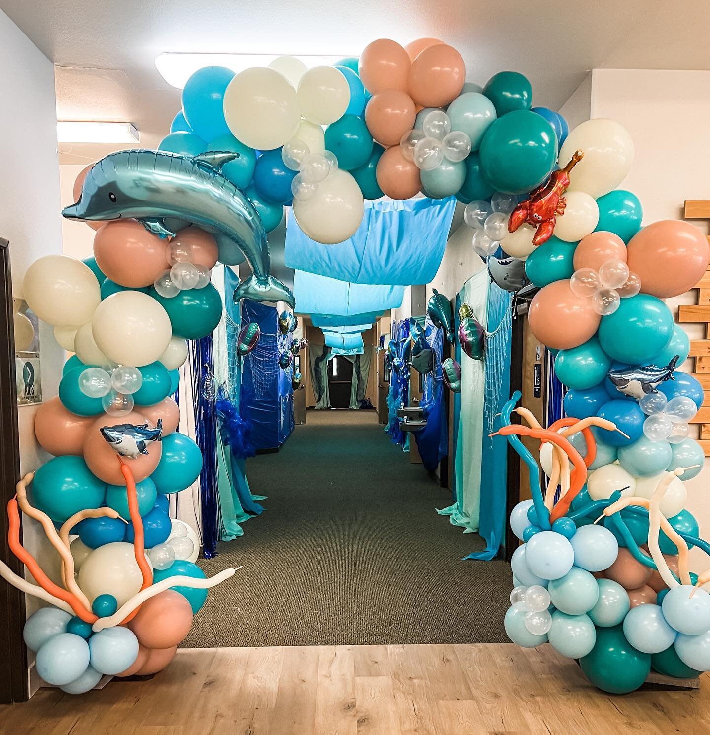 We love when VBS chooses the perfect theme. So happy with some of these balloon creations 🤍🌊