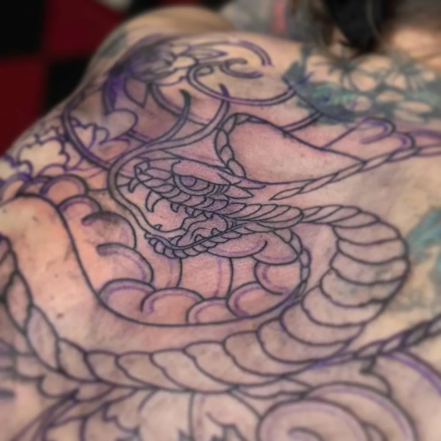 Lines going down for a Japanese backpiece by Andrew. 
@andrew_tattoo 
#urge2 #japanesetattooing #edmonton #yeg #yegtattoos