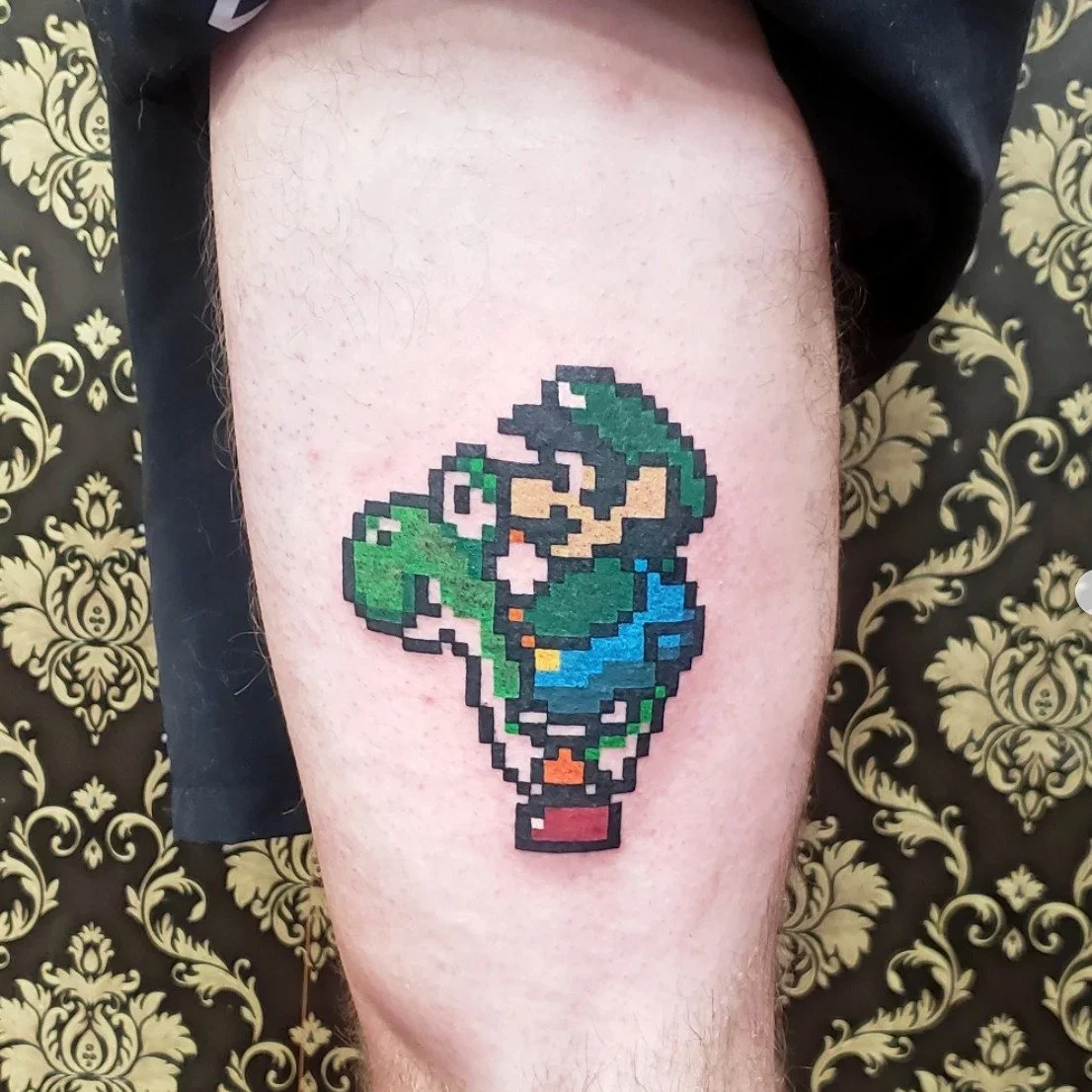 SUPER MARIOOOOO!

Who is your favorite Super Mario Bros. character?

8 bit style by Yura.
@yuratattoos 
#yeg
#yegtattoo #edmonton #supermario
#colourtattoo #tattoostyle