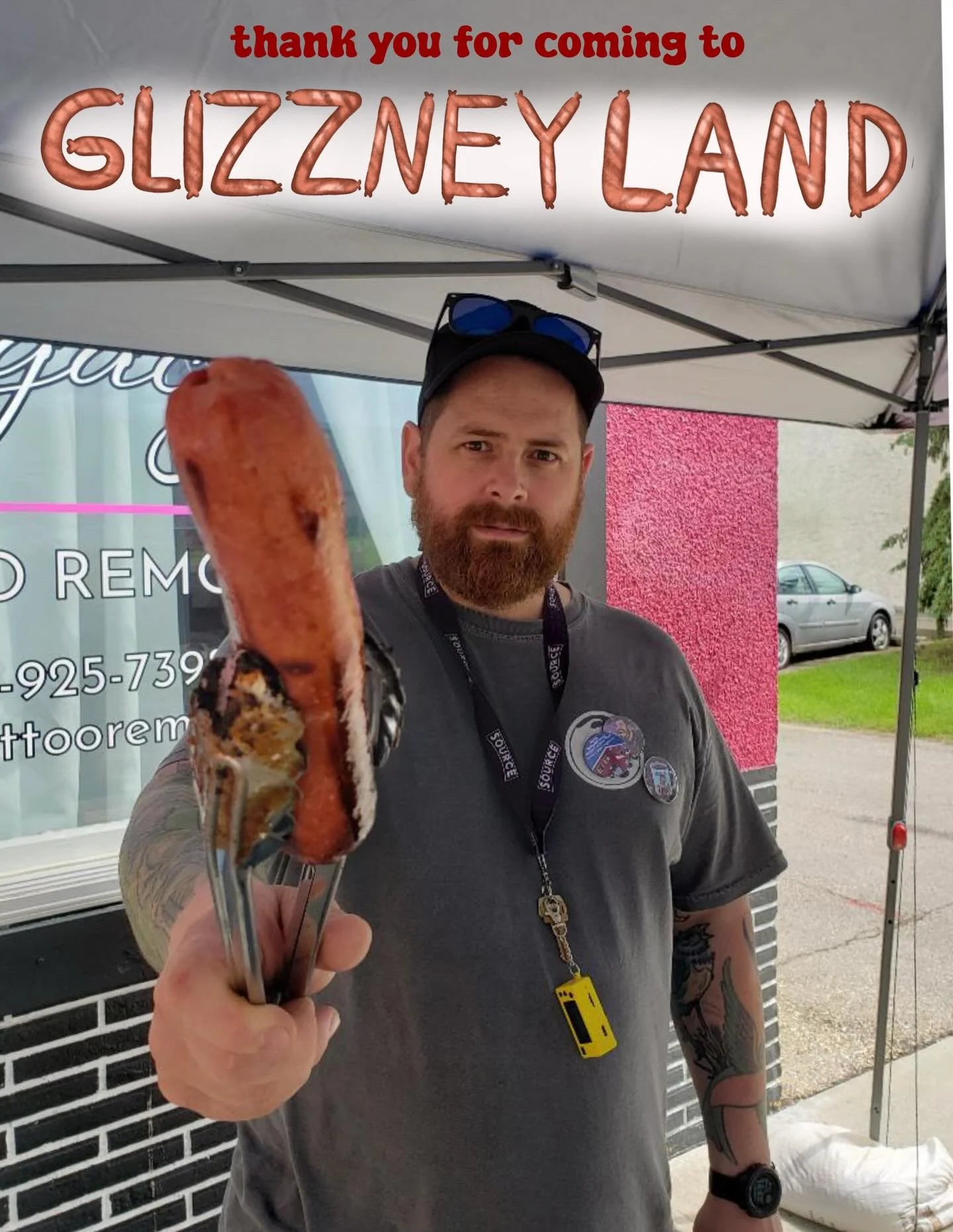 Thank you all for coming out to Glizzney Land! It was incredible to see so many people support our hotdog flash day, we appreciate you all very much 🌭🌭 

Special thanks to our Urgelings for tattooing, making art, and BBQing to make this all possibl