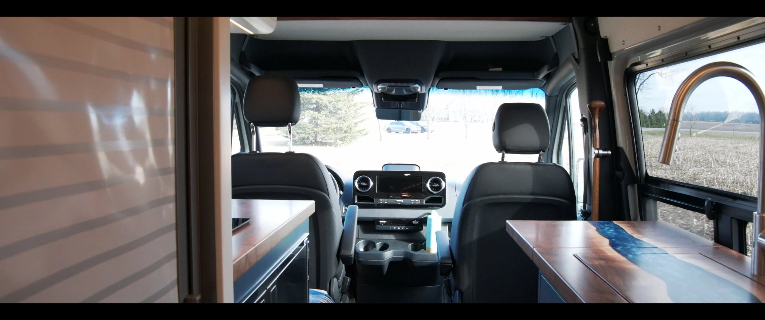 Still 2026-04-15 195028_2.20.1.jpg