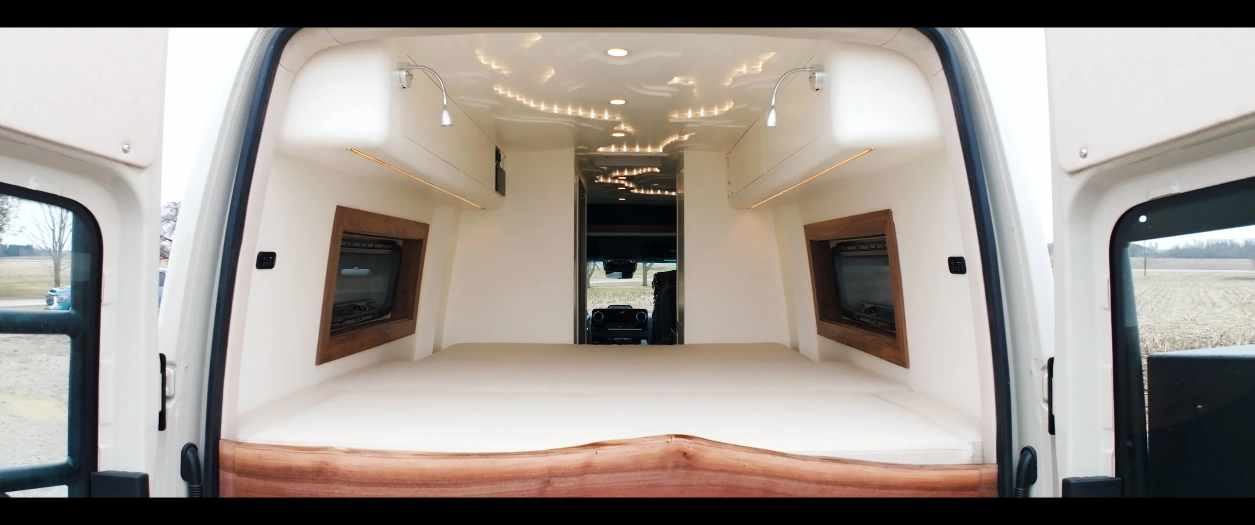 Still 2026-04-15 195028_2.51.2.jpg