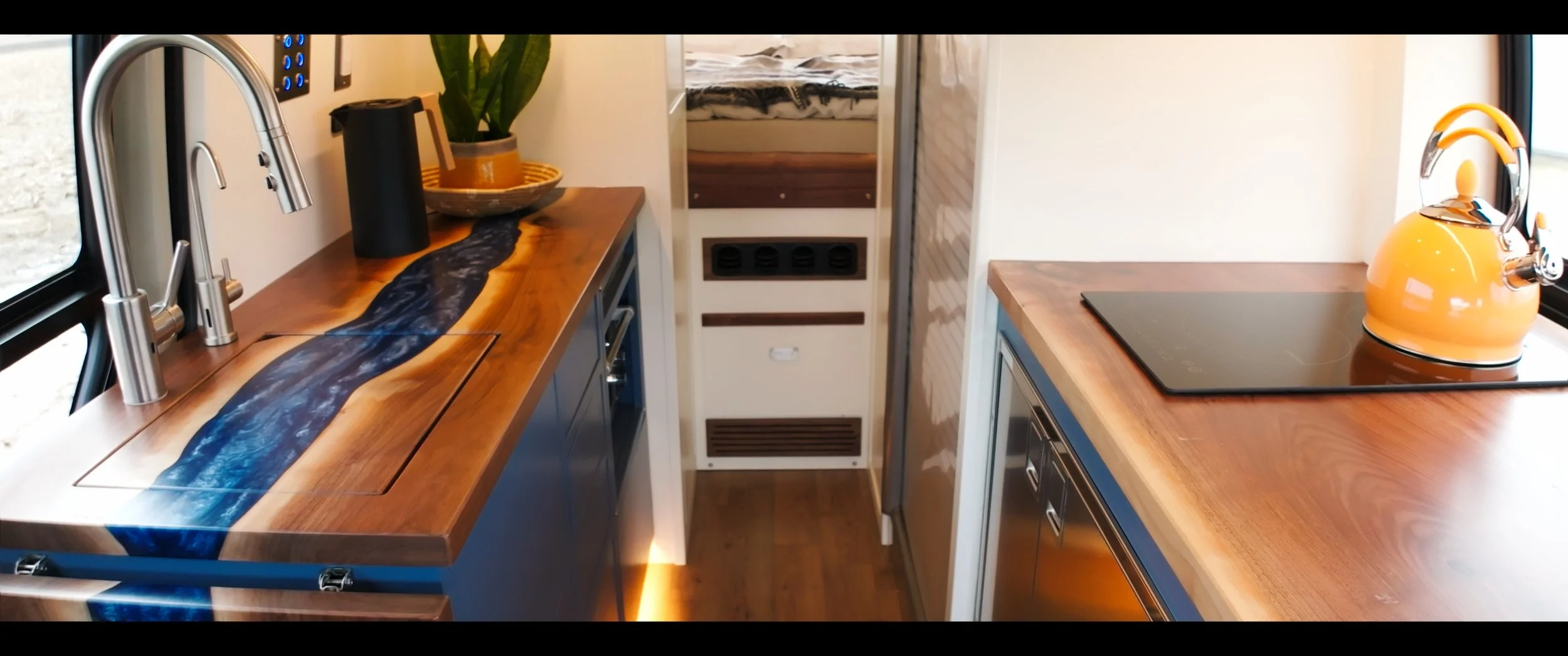 Still 2026-04-15 195028_3.4.1.jpg