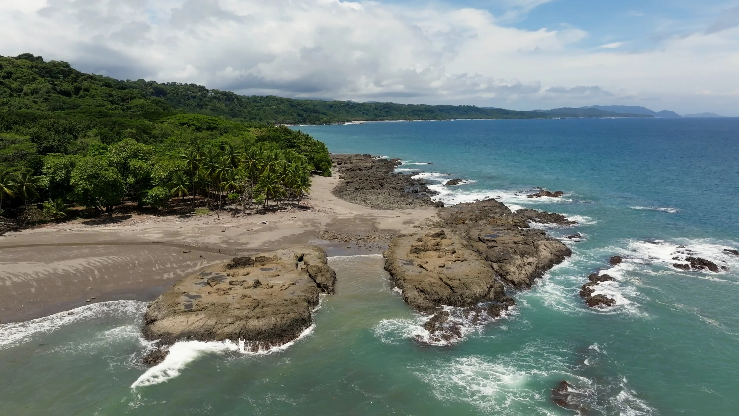 Still 2025-12-18 213052_2.1.1.jpg