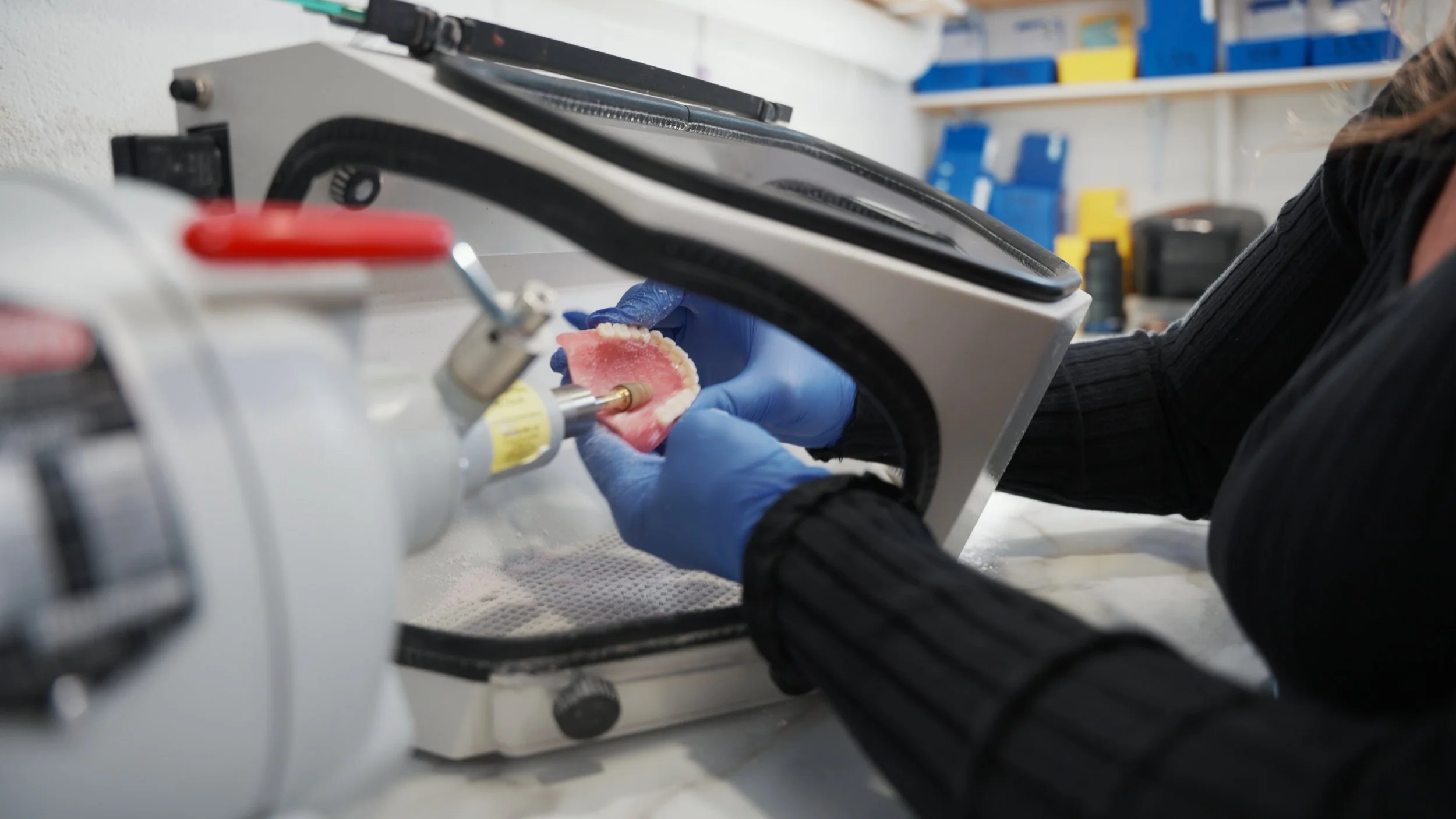 Still 2025-11-24 202439_1.1.10.jpg