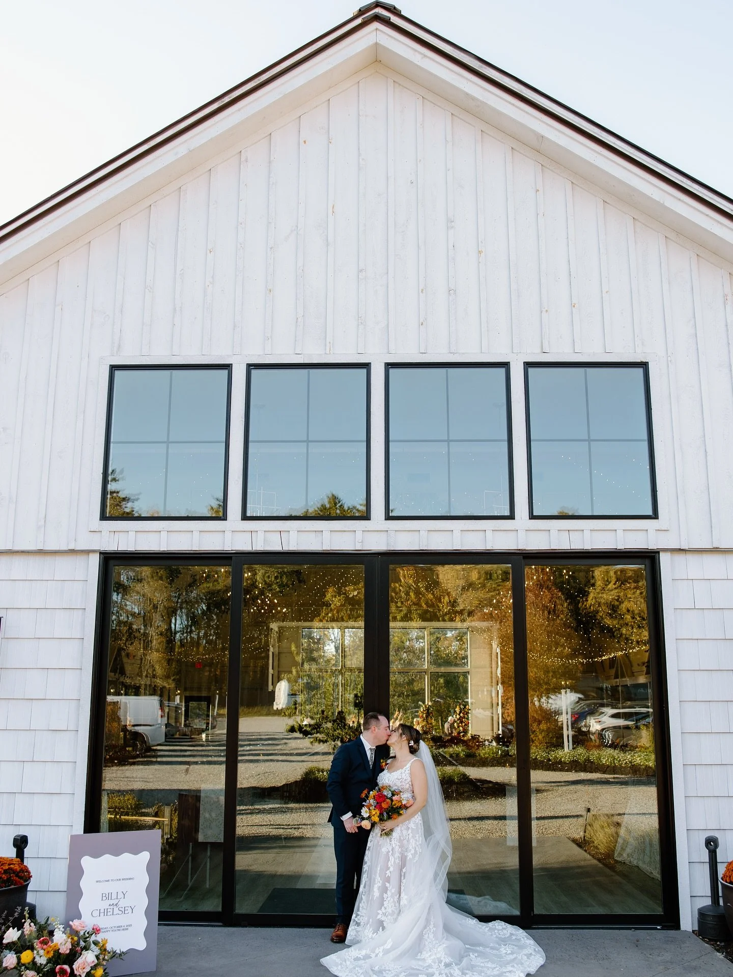 10.4.25 | Billy &amp; Chelsey

Who said colorful weddings are only for the spring and summer? On Billy and Chelsey&rsquo;s &ldquo;wish list&rdquo; was a NH fall wedding without the traditional fall hues. We played with purples, yellows, greens, blues