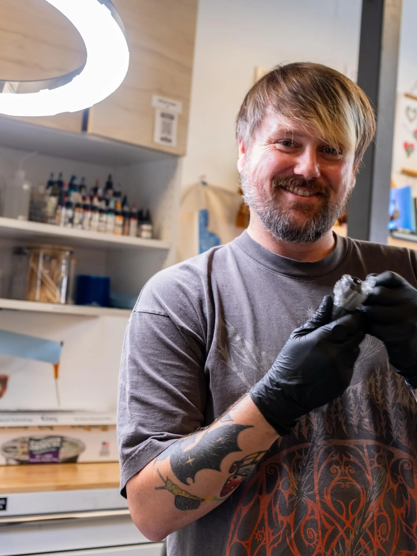 Swipe for a mini sketchbook tour with @bay10rb ➡️

Baylors always cooking up something in a sketchbook, whether it&rsquo;s flash, a portrait, a poster or for the hell of it! 

Baylor&rsquo;s books are OPEN for flash &amp; custom tattoos

If you&rsquo