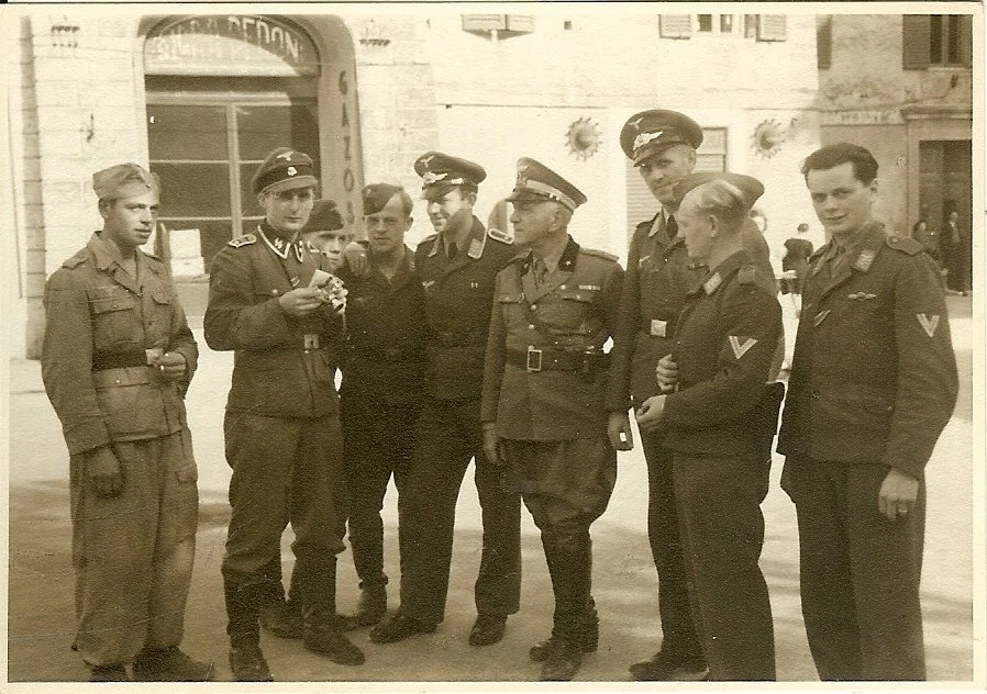 scan0023d.jpg
