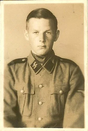 scan0003a.jpg