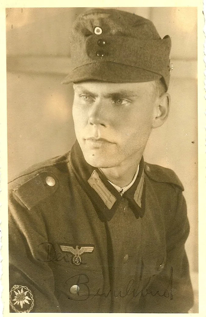 scan0023c.jpg