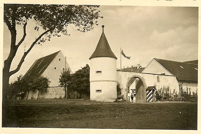 scan0055d.jpg