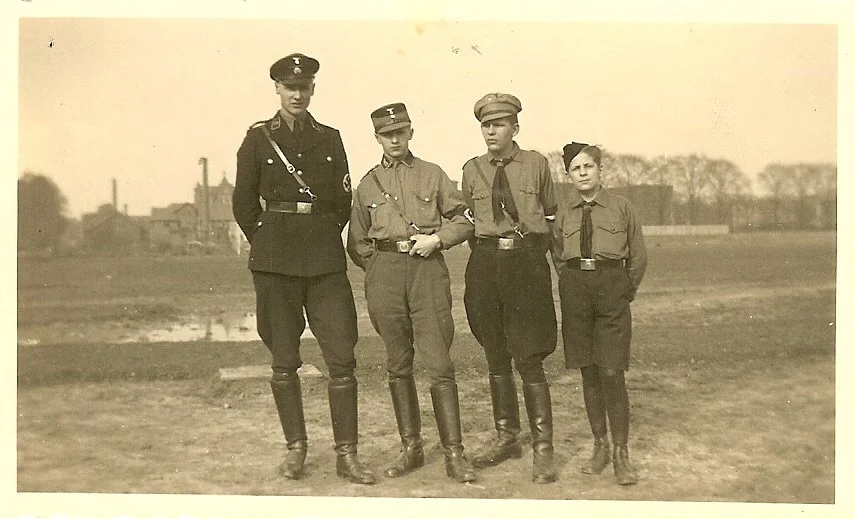 scan0014e.jpg