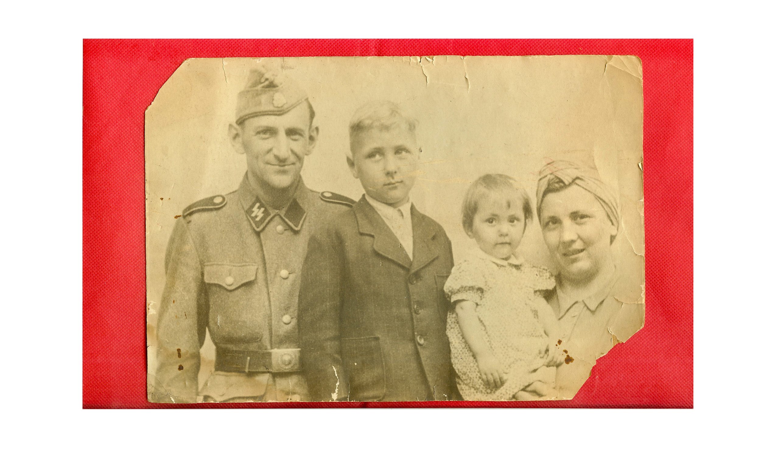 Large Photo: German Waffen SS Mann w/ Overseas Cap Worn Posed w/ His Wife, Son & Daughter!!!