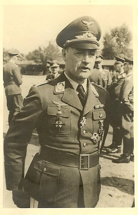 scan0010d.jpg