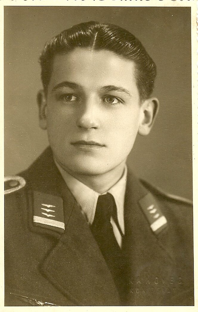 scan0011a.jpg