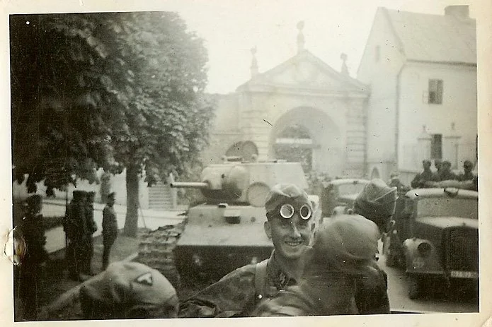 scan0022b.jpg