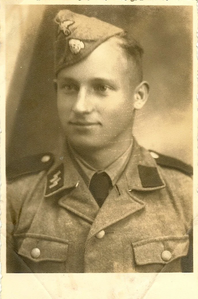scan0012a.jpg