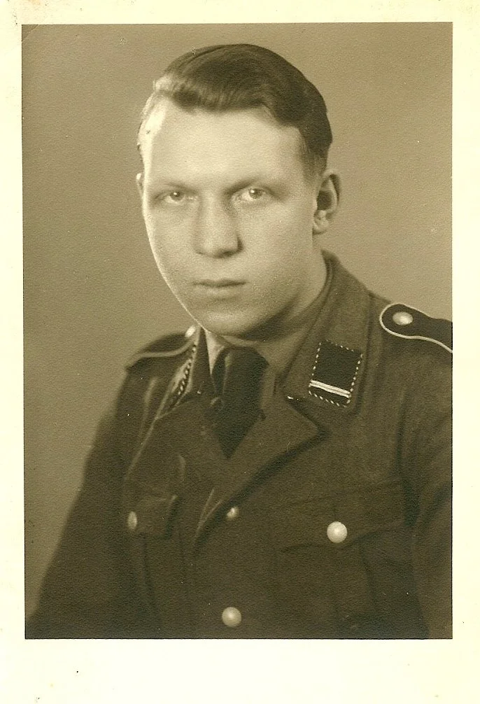scan0008b.jpg
