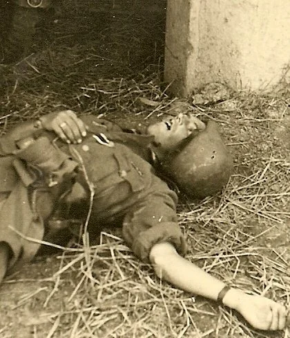 scan0011a.jpg