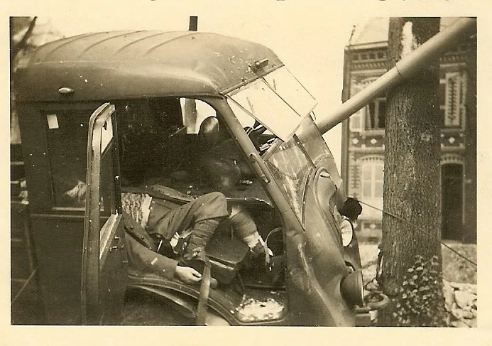 scan0015d.jpg
