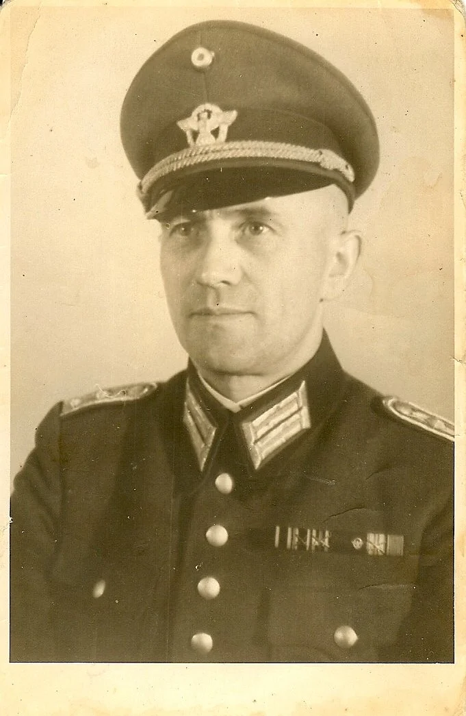 scan0023a.jpg
