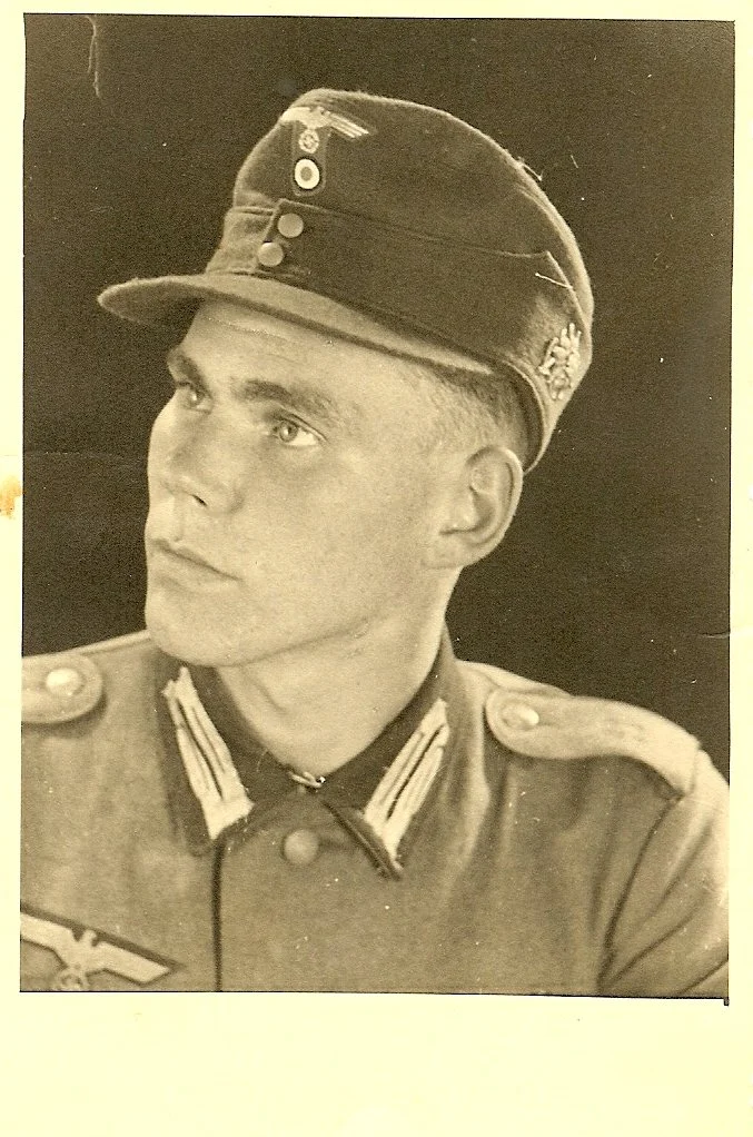scan0023d.jpg